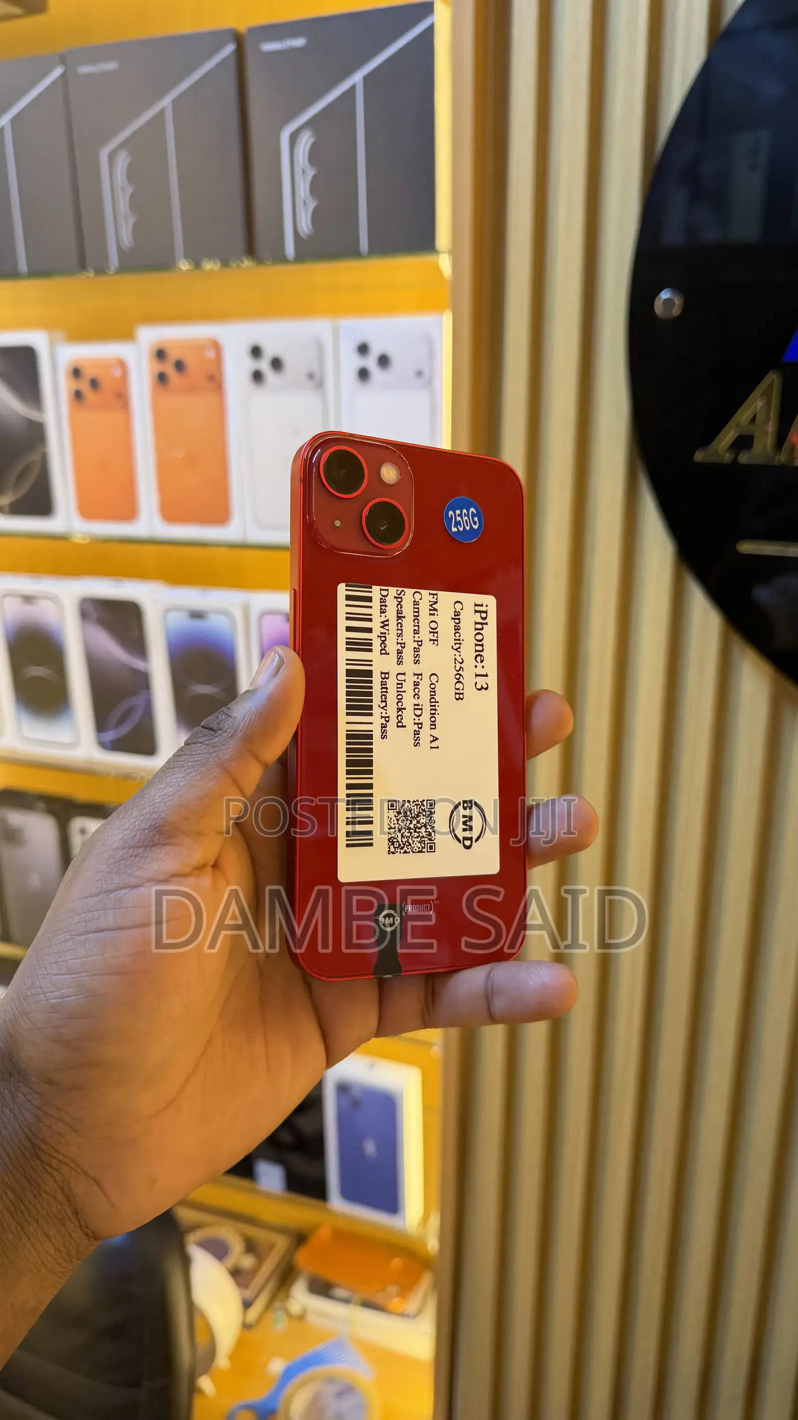 Apple iPhone 13 256 GB Red