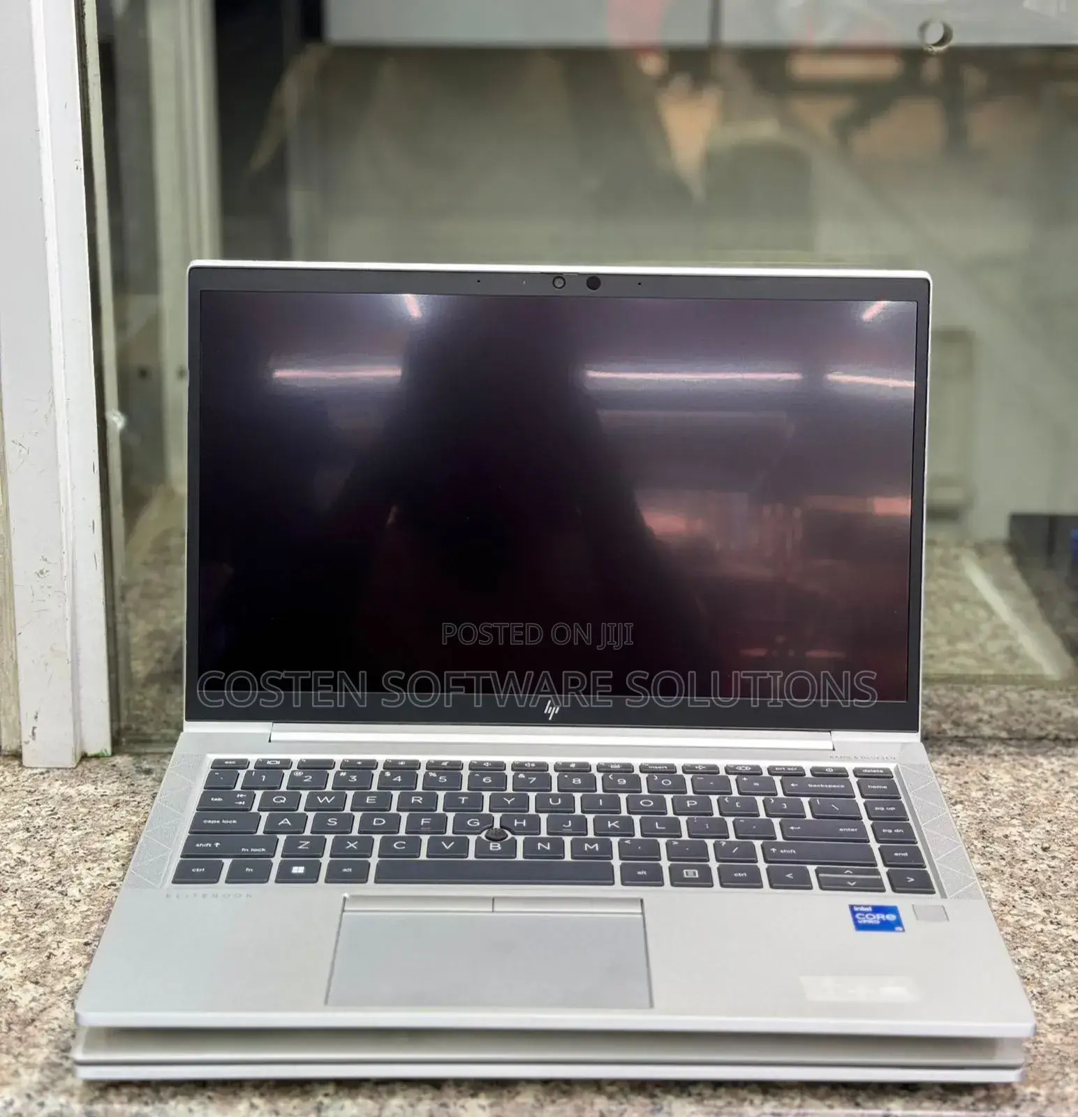 New Laptop HP EliteBook 840 G8 16GB Intel Core i7 SSD 256GB