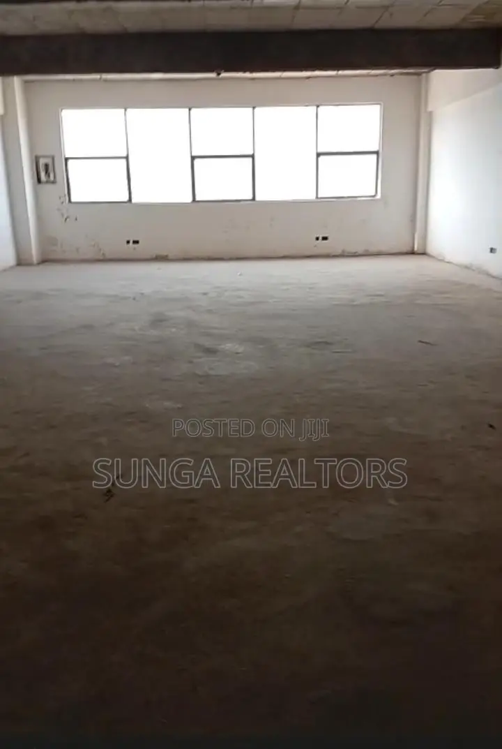 Warehouse for Rent in Baba Dogo
