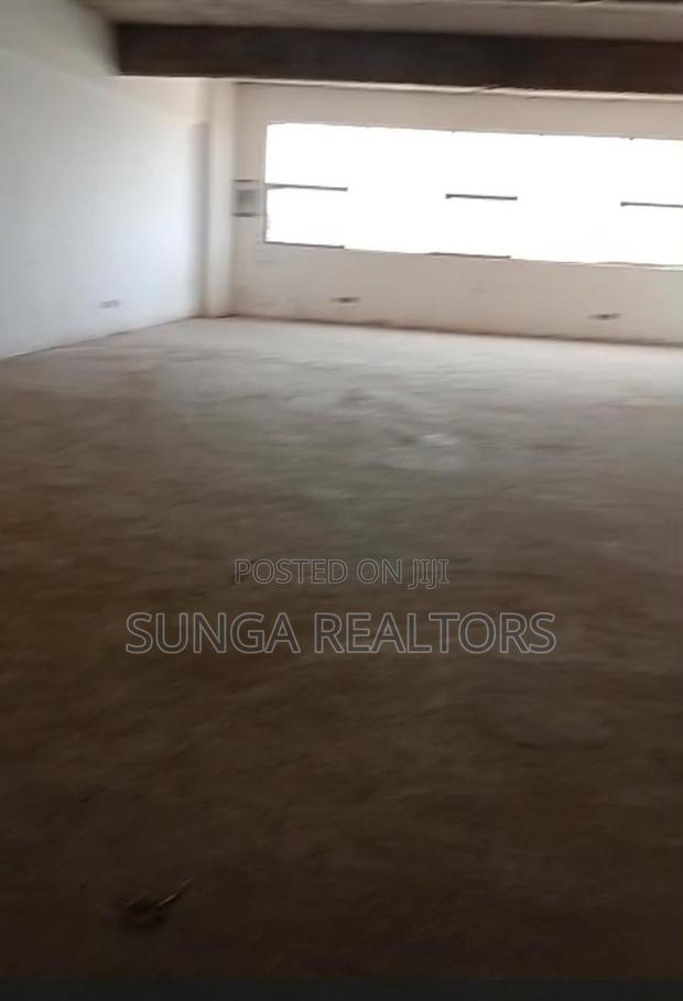 Warehouse for Rent in Baba Dogo - thumbnail 4