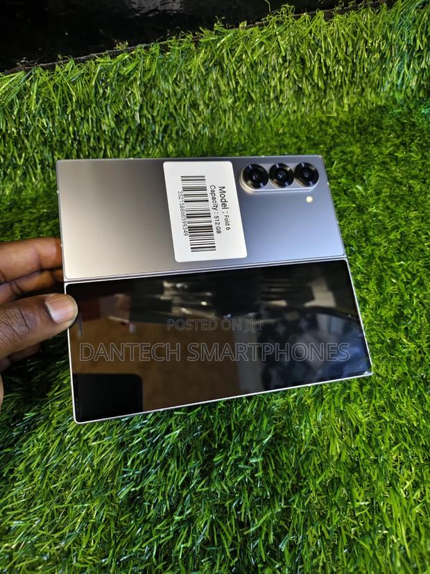 New Samsung Galaxy Z Fold6 256 GB Gray