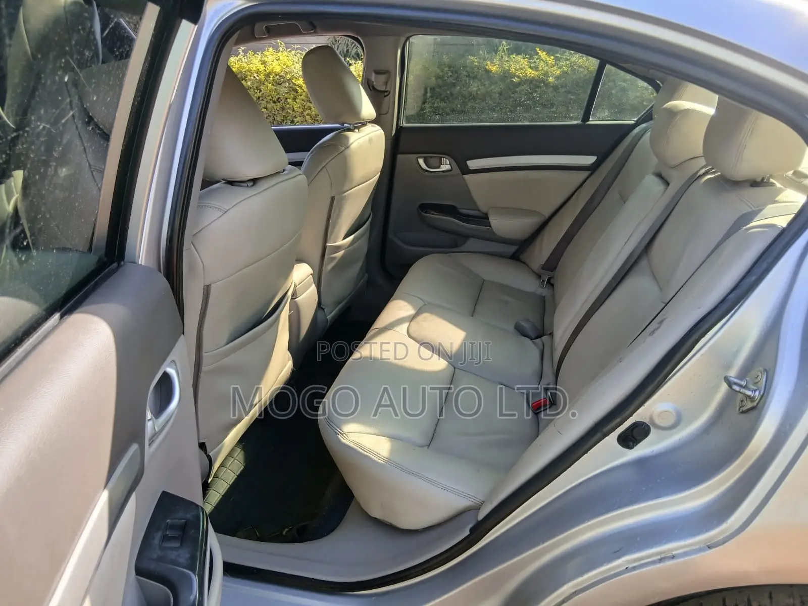 Honda Civic 2013 Silver