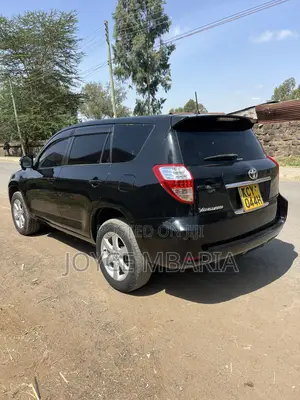 Toyota Vanguard 2013 Black
