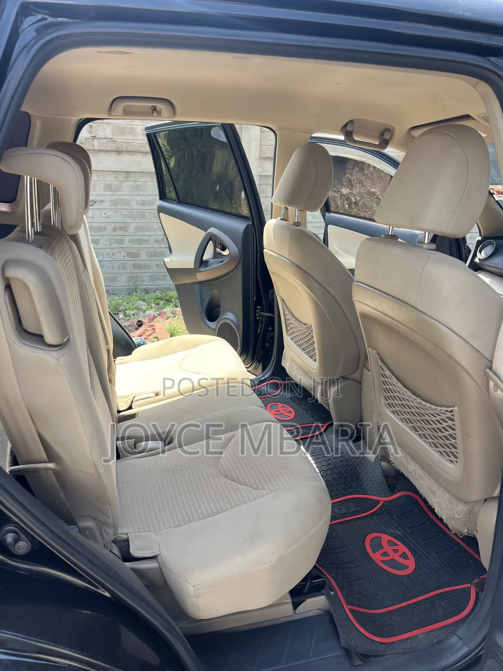 Toyota Vanguard 2013 Black