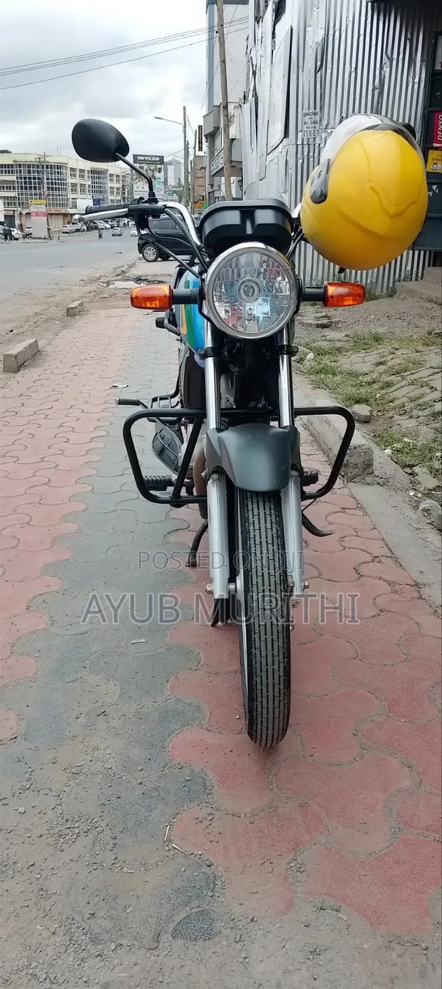 Honda CB 2025 Blue - thumbnail 3
