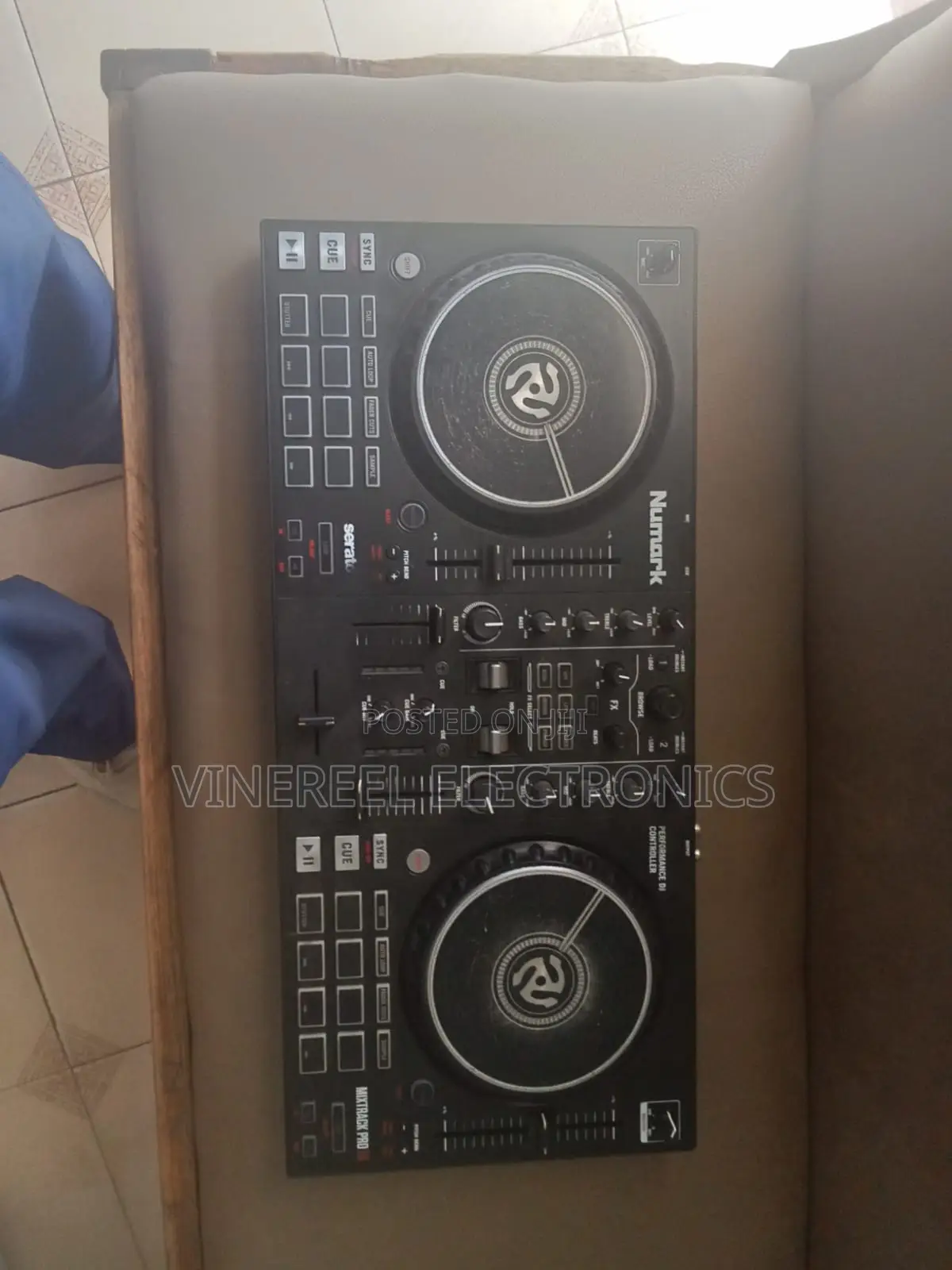 Numark Mixtrack Pro Fx