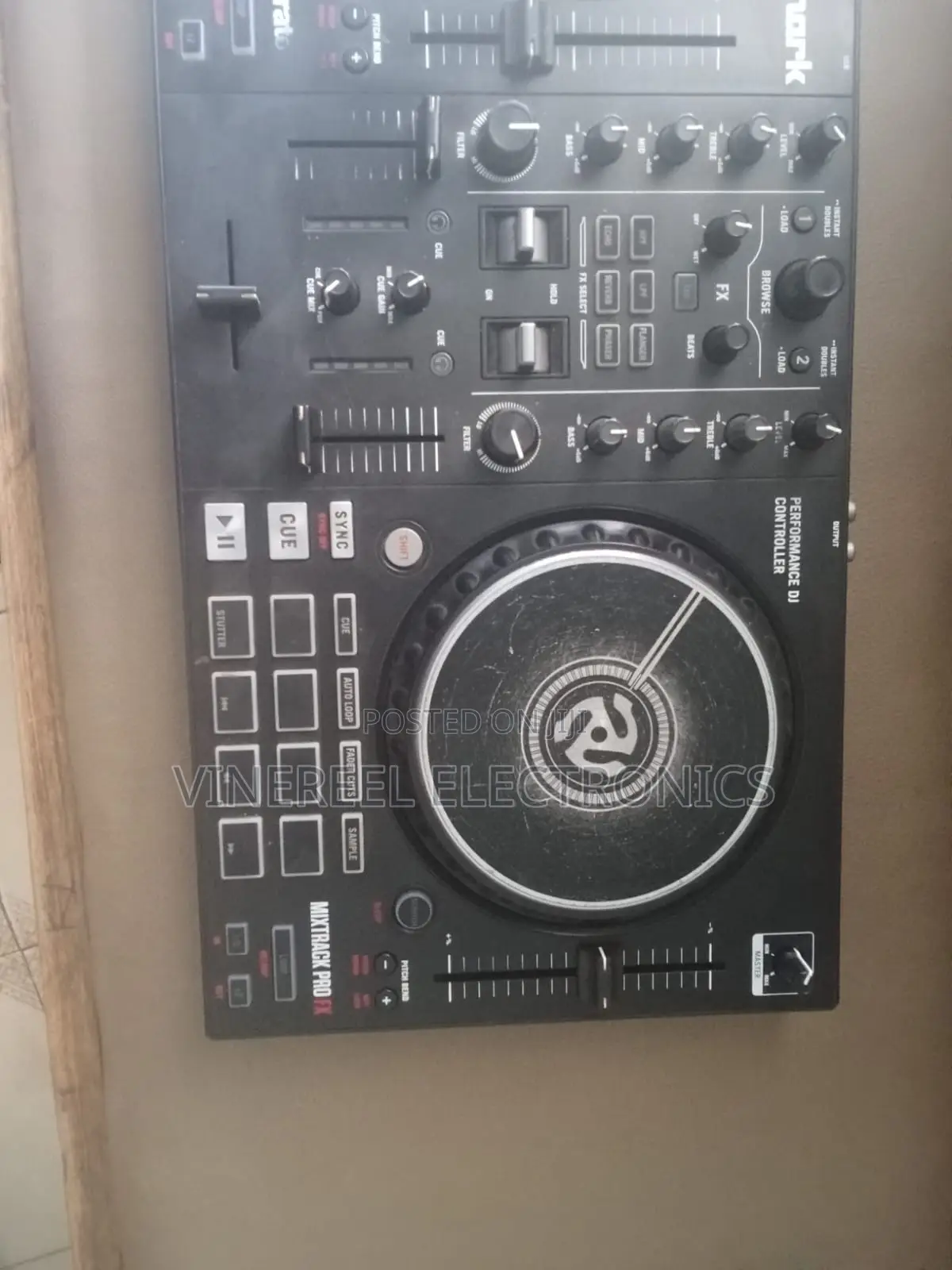 Numark Mixtrack Pro Fx