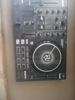Numark Mixtrack Pro Fx