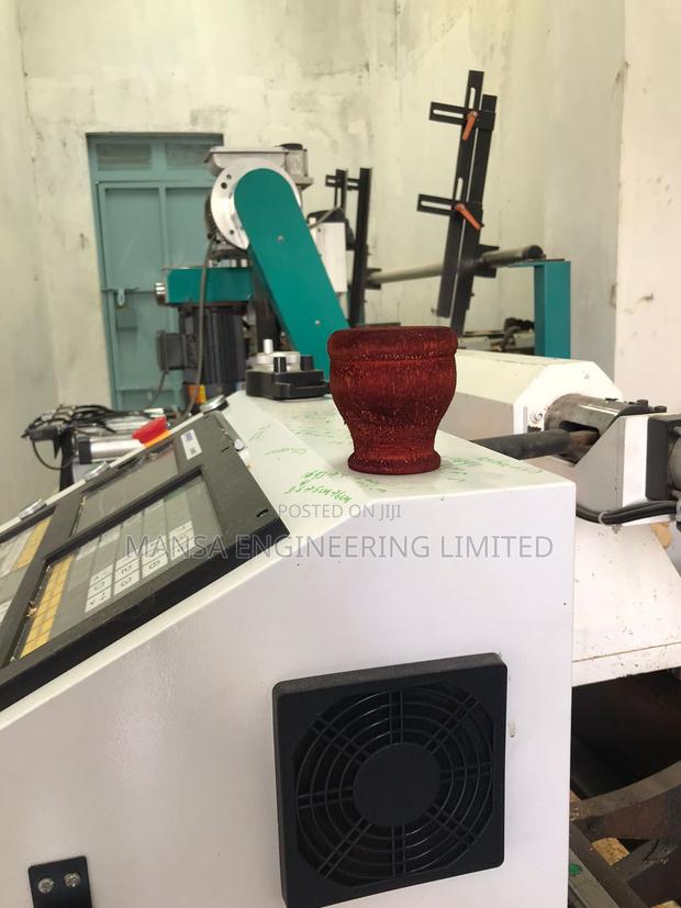 CNC Wood Lathe - thumbnail 9
