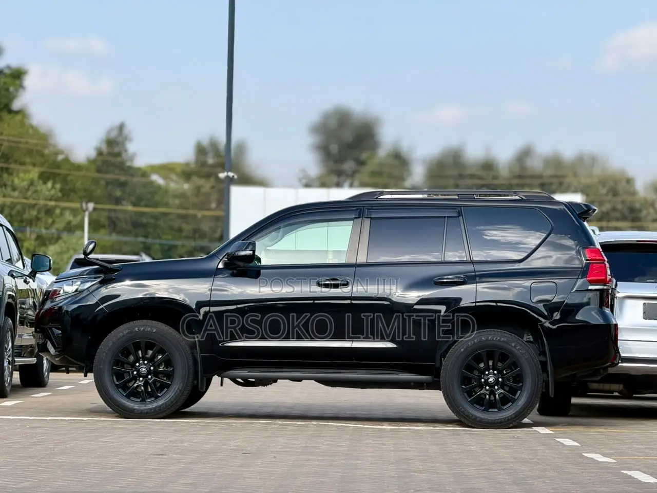 Toyota Land Cruiser Prado 2.7 2021 Black