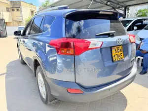 Toyota RAV4 2013 Blue