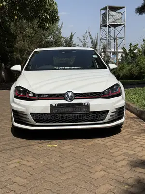 Volkswagen Golf GTI 2015 White