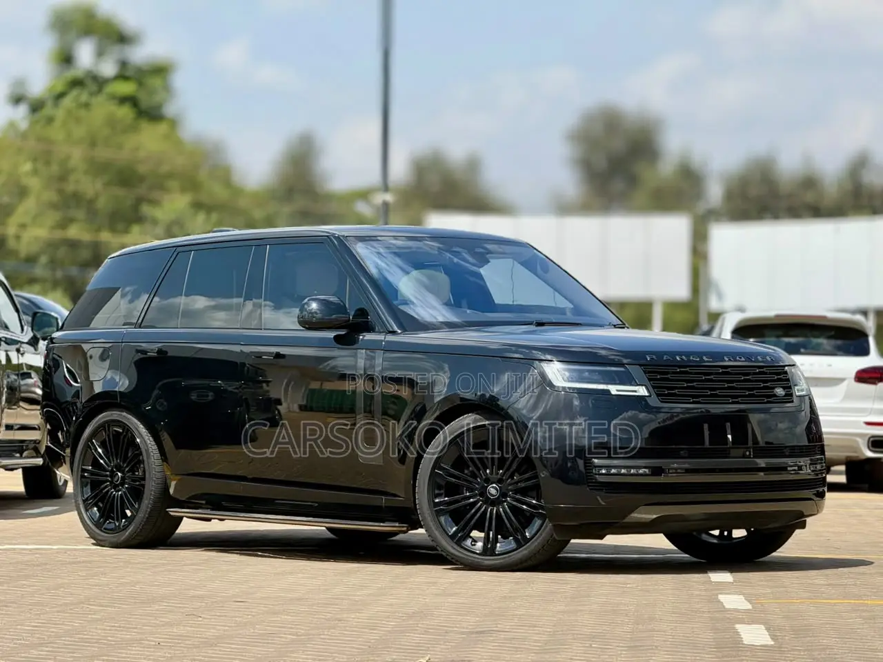 Land Rover Range Rover 2022 Black