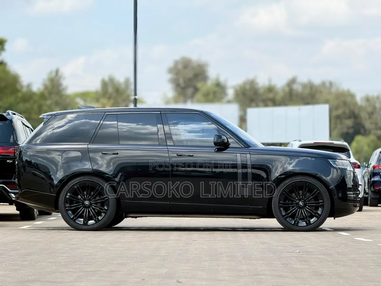 Land Rover Range Rover 2022 Black