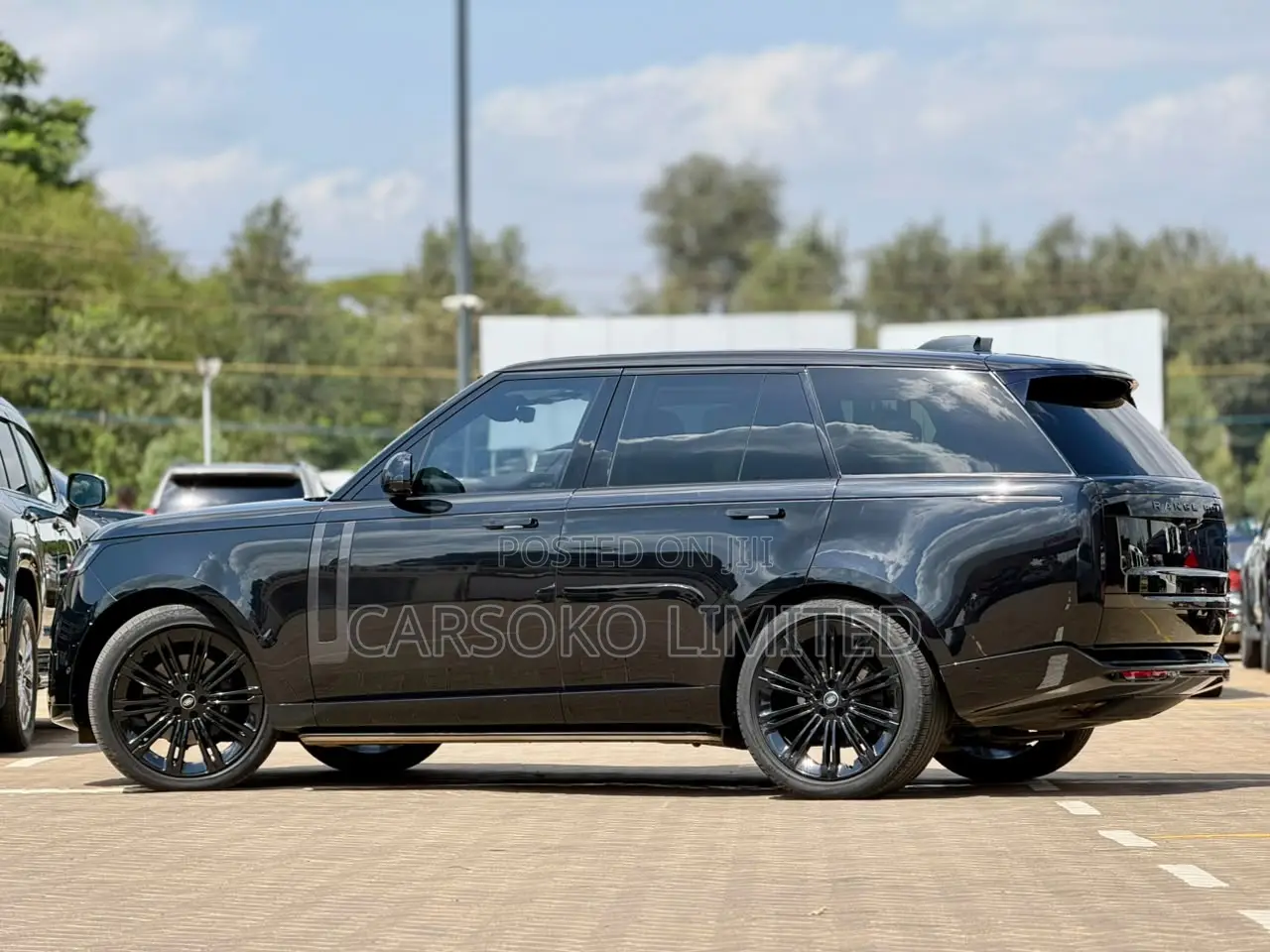 Land Rover Range Rover 2022 Black