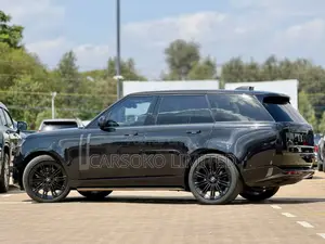 Land Rover Range Rover 2022 Black