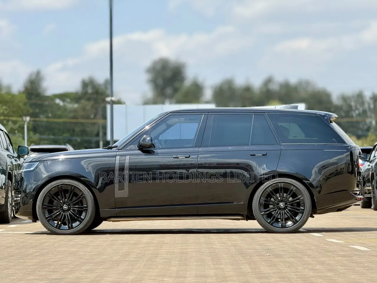 Land Rover Range Rover 2022 Black
