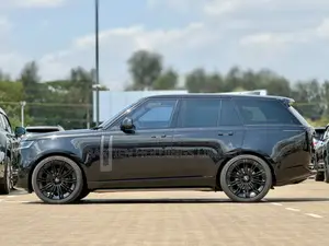 Land Rover Range Rover 2022 Black