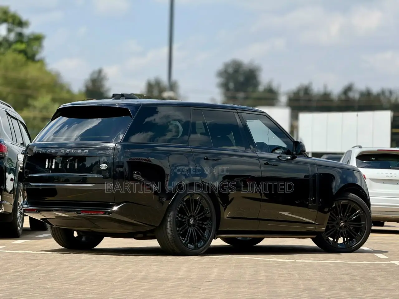 Land Rover Range Rover 2022 Black