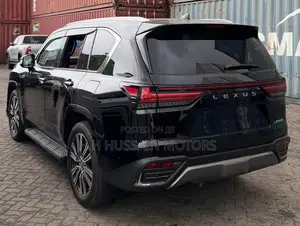 Lexus LX 600 2022 Black