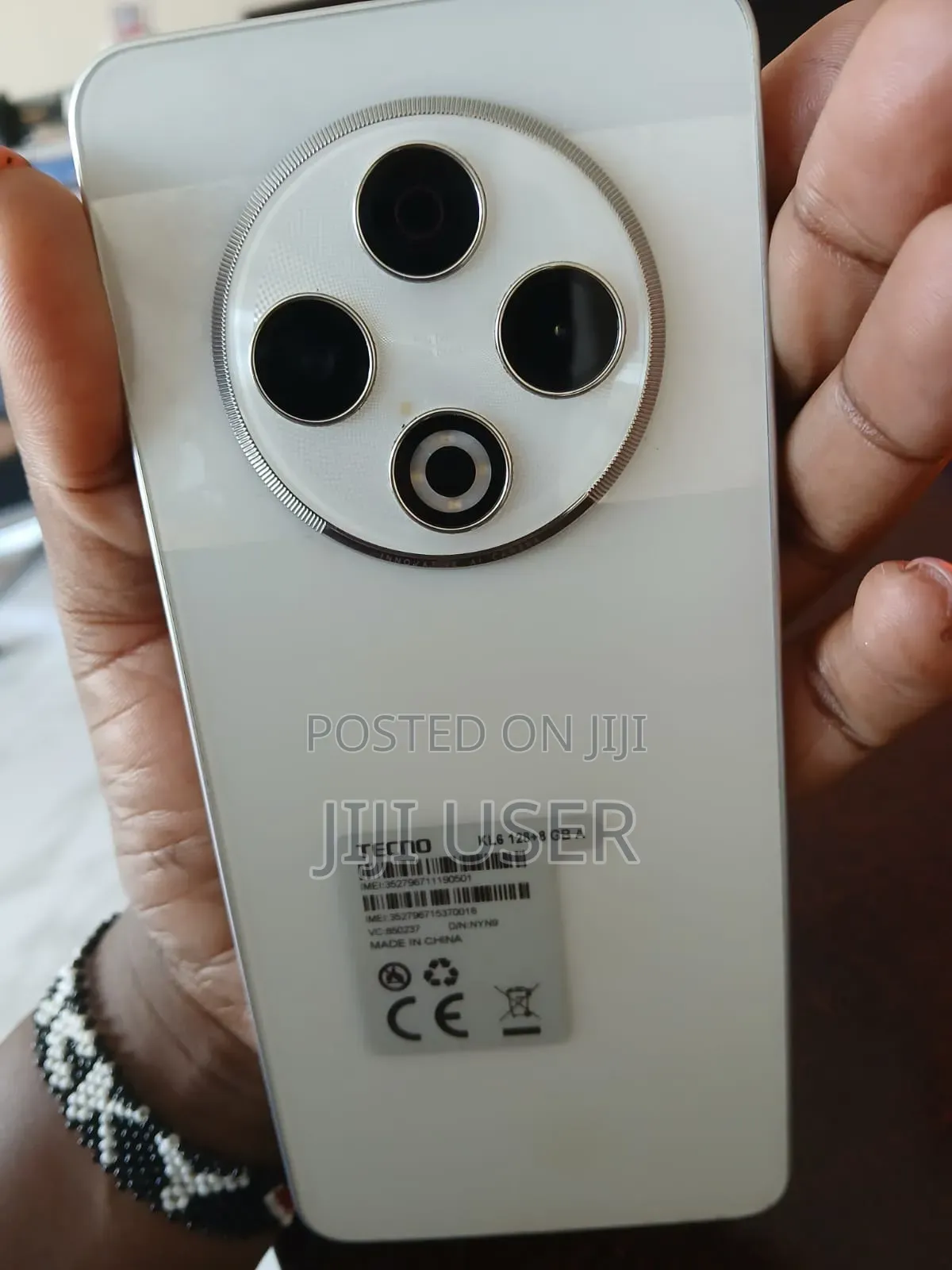 Tecno Spark 30 128 GB White