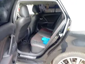 Toyota Avensis 2018 Black