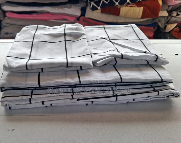 CLP 5x6 Bedsheet Set – 2 Bedsheets 2 Pillowcases