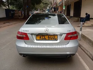 Mercedes-Benz E250 2011 Silver