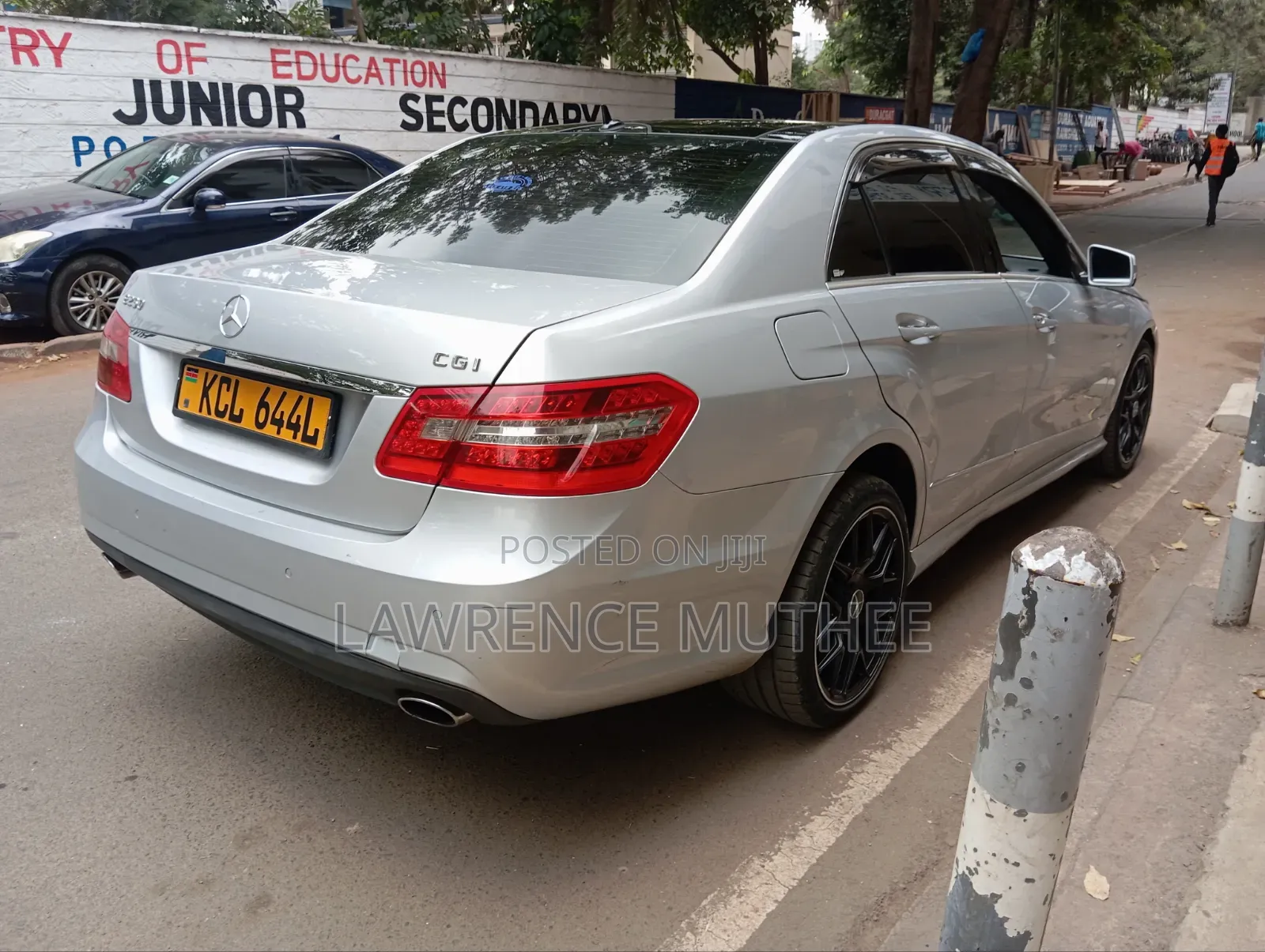 Mercedes-Benz E250 2011 Silver