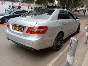 Mercedes-Benz E250 2011 Silver