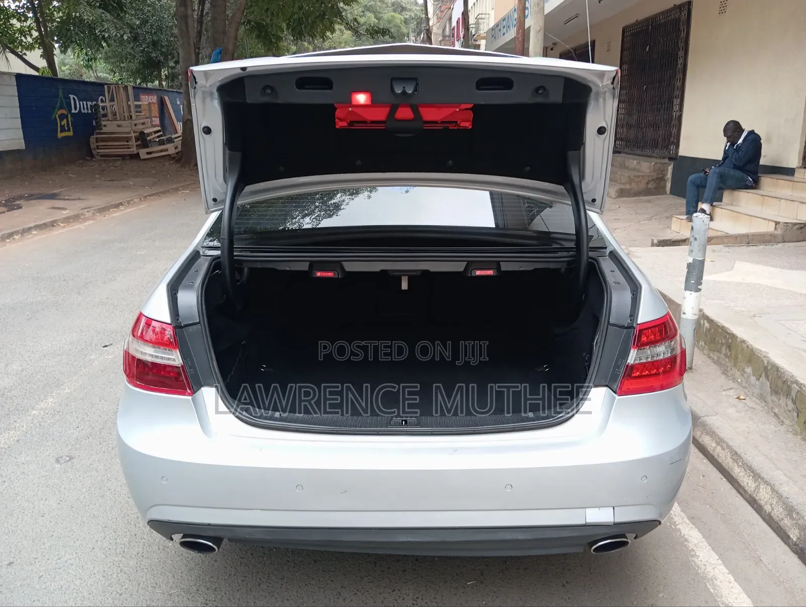Mercedes-Benz E250 2011 Silver