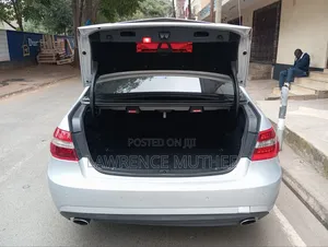 Mercedes-Benz E250 2011 Silver