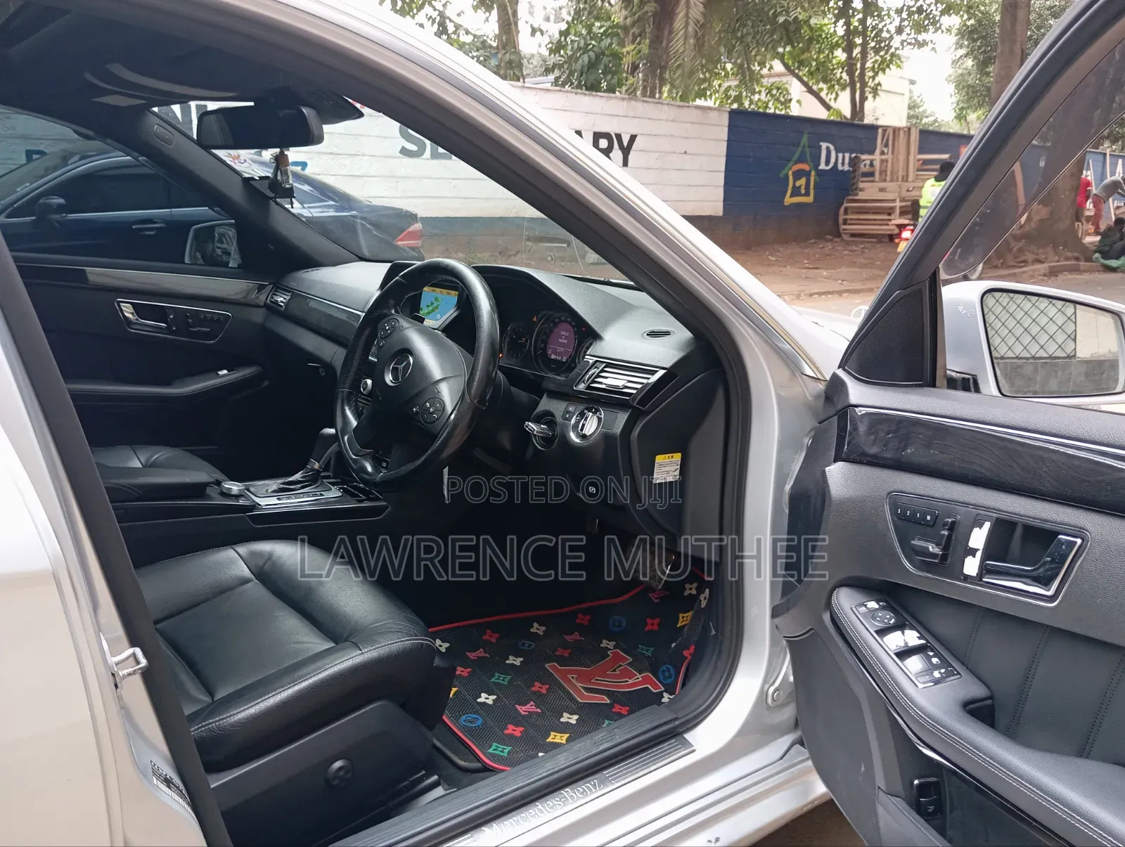Mercedes-Benz E250 2011 Silver