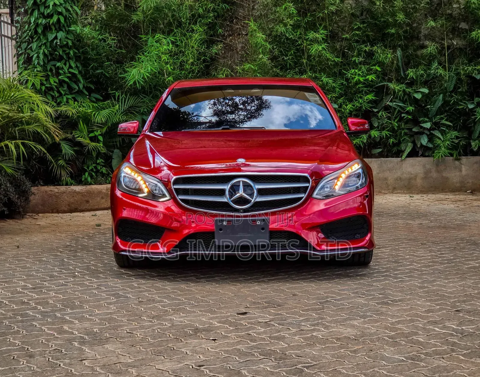 Mercedes-Benz E250 2016 Red