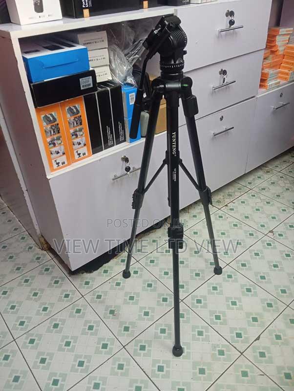 Yunteng VCT-880 Portable Tripod