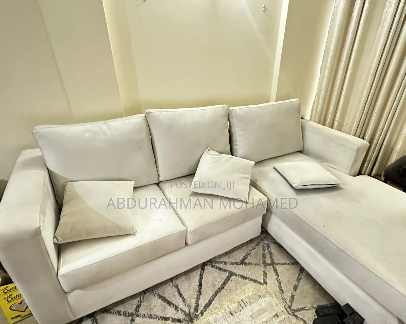Premium L-Shaped Sofa – Excellent Condition