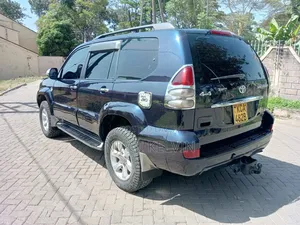 Toyota Land Cruiser Prado 3.0 D-4D 5dr 2007 Blue