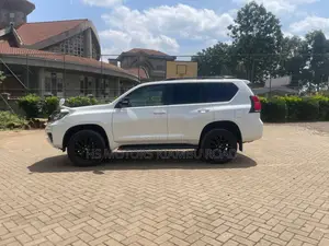 Toyota Land Cruiser Prado 2.7 2021 White