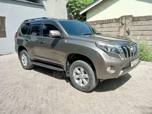 Toyota Land Cruiser Prado 2.8 D-4D 2015 Brown