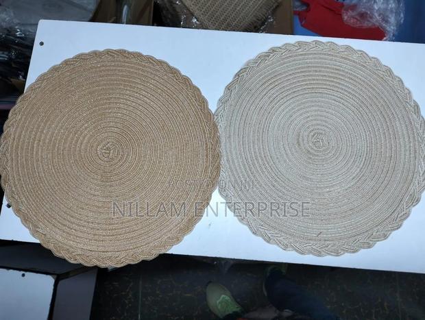 Woven Table/Place Mats. Round Shape - thumbnail 2