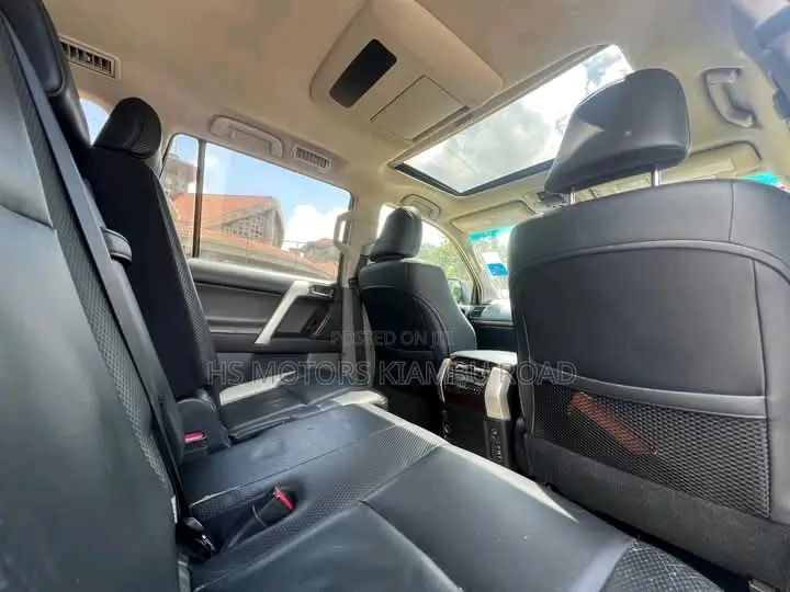 Toyota Land Cruiser Prado 3.0 TD 2010 Silver