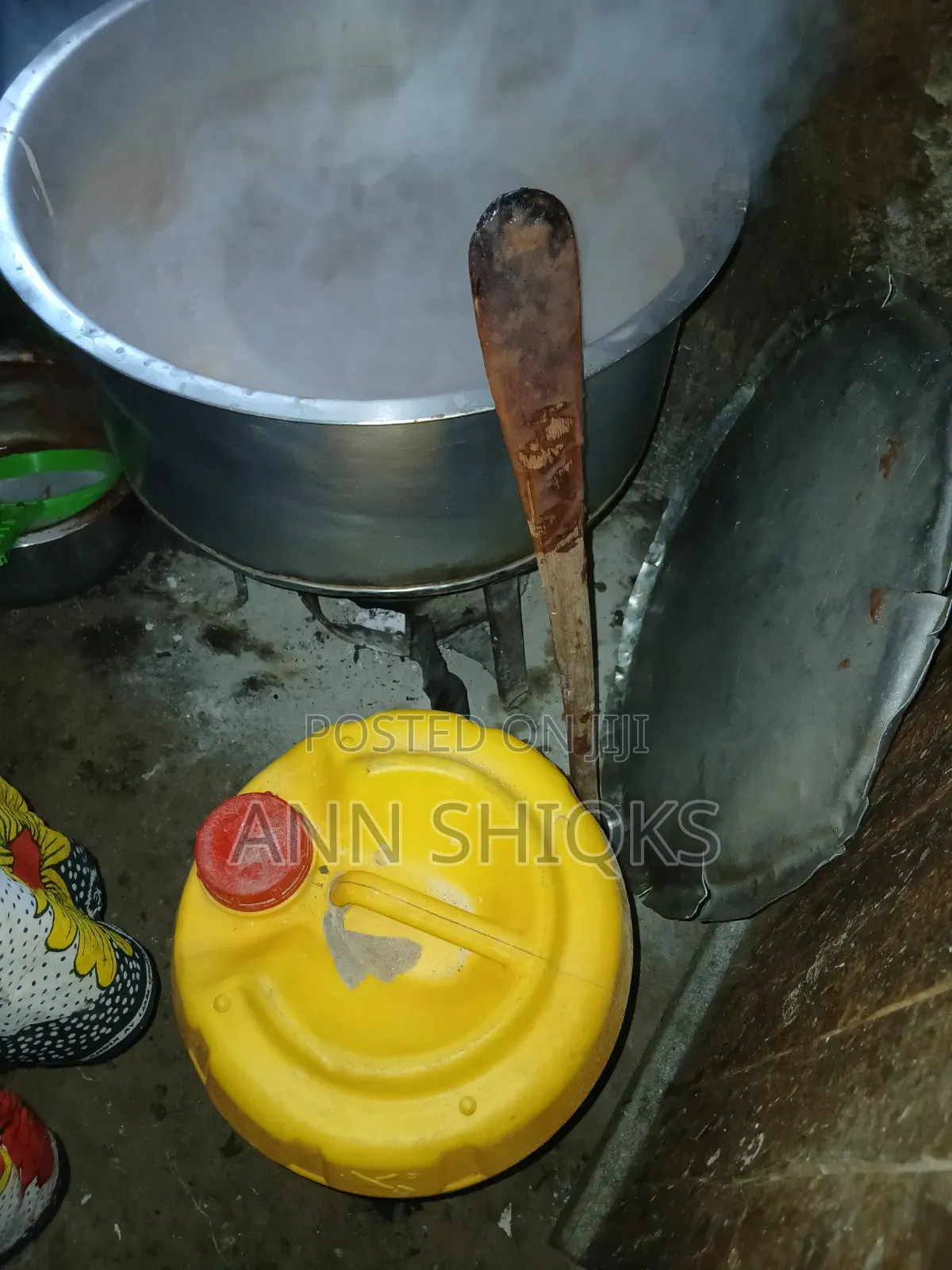 Traditionally Fermented Porridge With and Without Sugar.