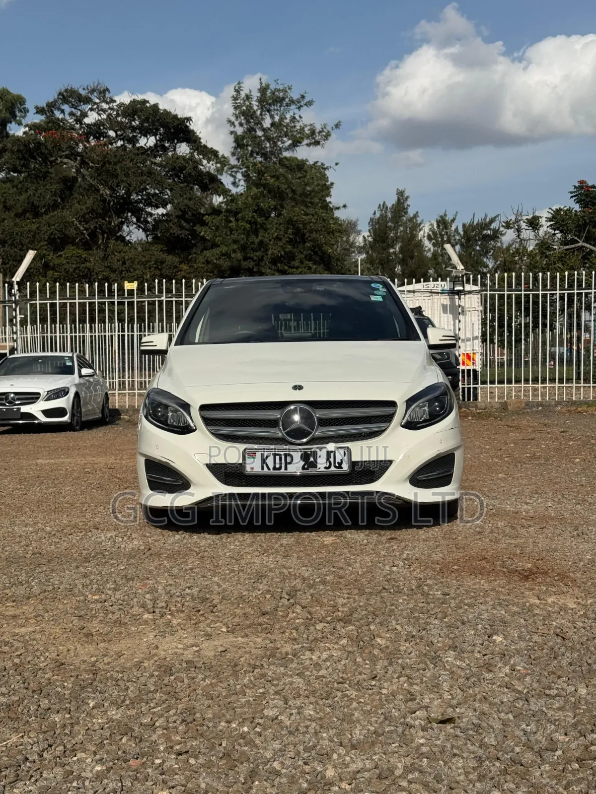 Mercedes-Benz B-Class 2017 White
