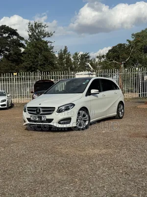 Mercedes-Benz B-Class 2017 White