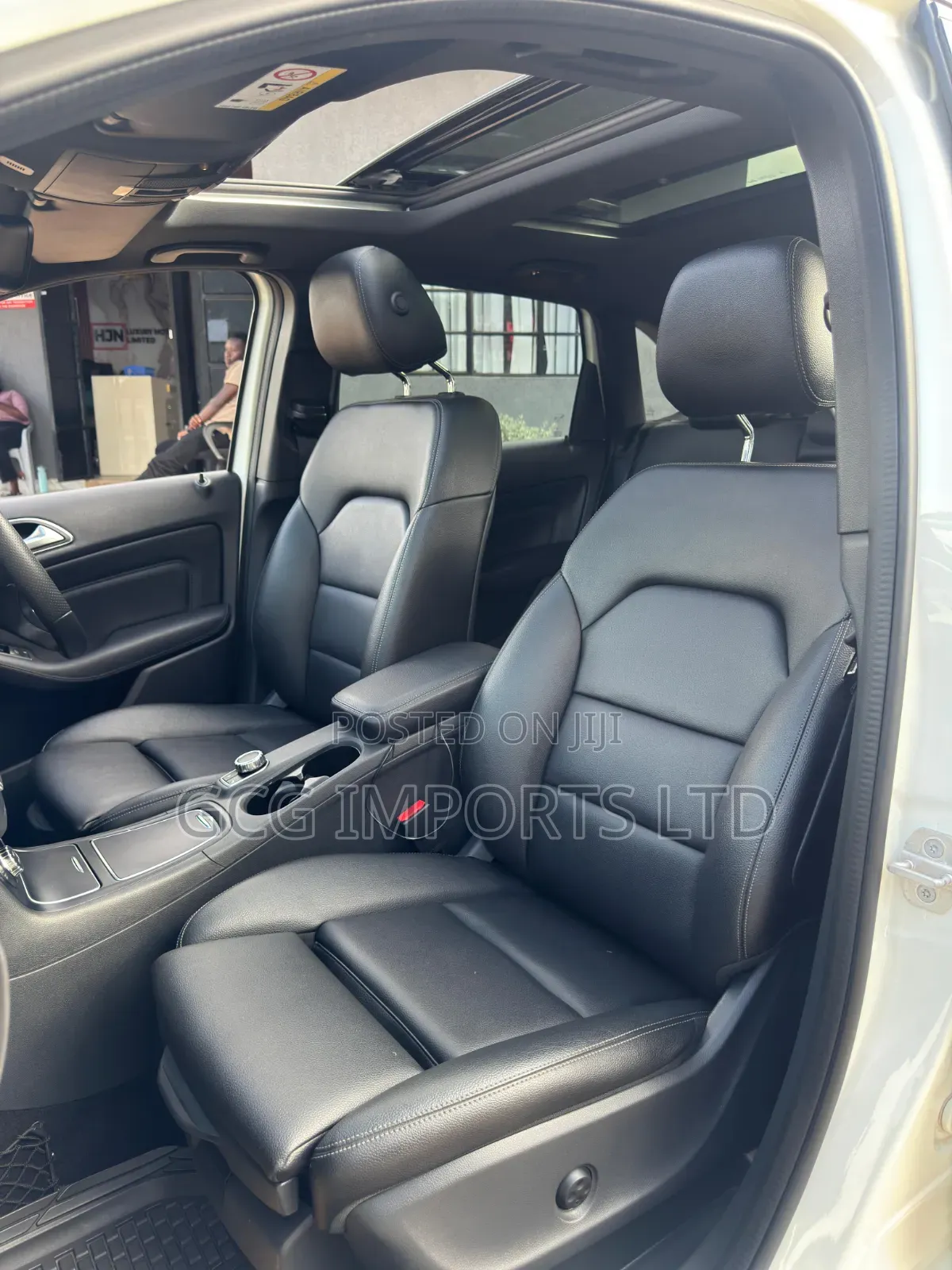 Mercedes-Benz B-Class 2017 White