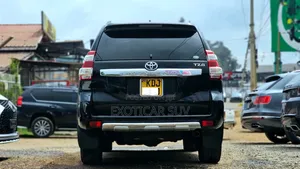 Toyota Land Cruiser Prado 2.8 2017 Black