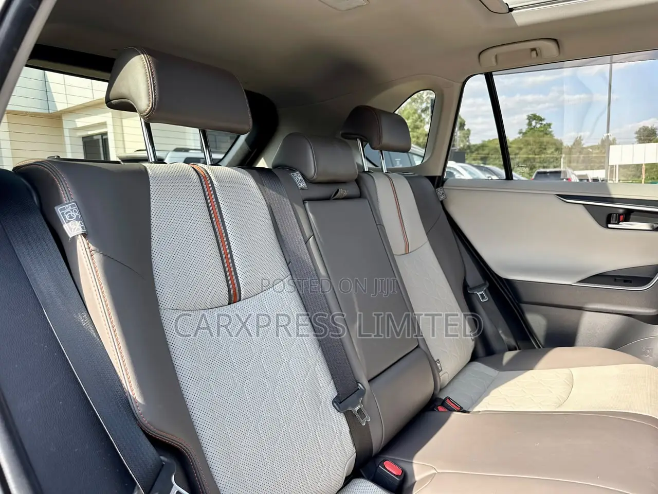 Toyota RAV4 Adventure 2019 Gray