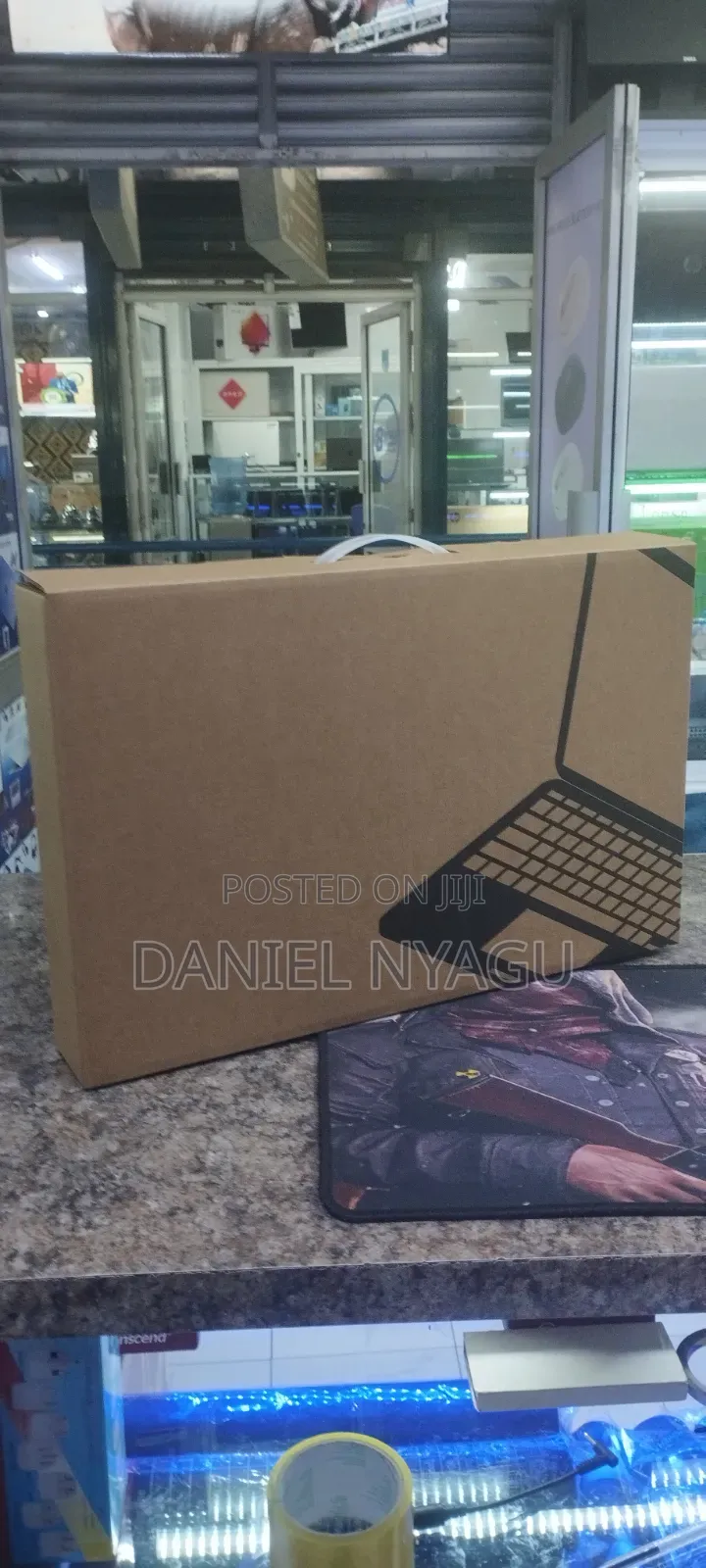 Laptop Parkaging Boxes