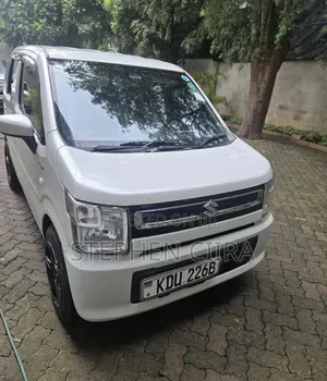 Suzuki Wagon 2019 White
