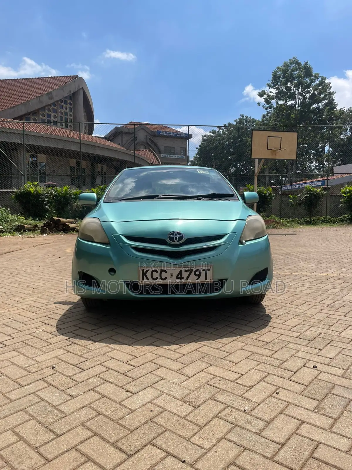 Toyota Belta 2009 Blue